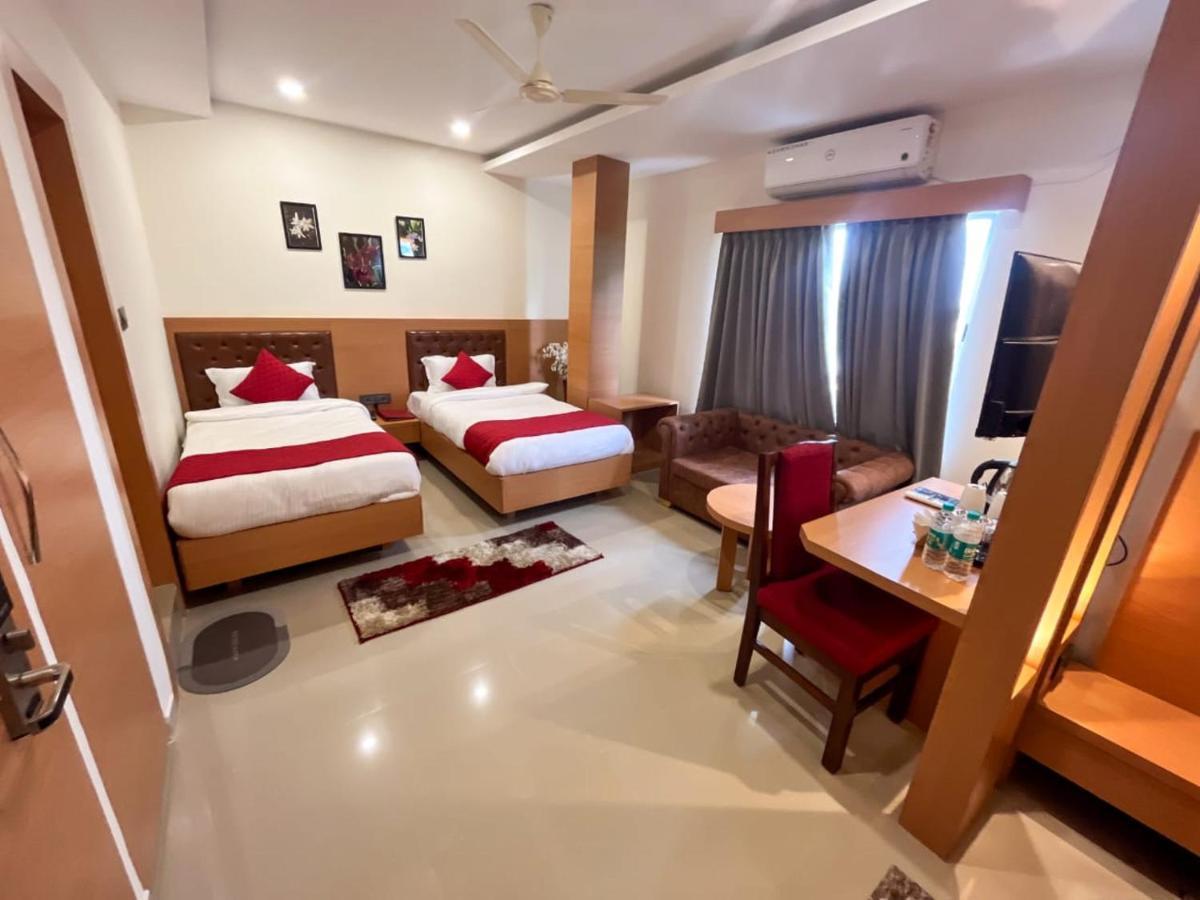 Air Valley Inn Guwahati Luaran gambar