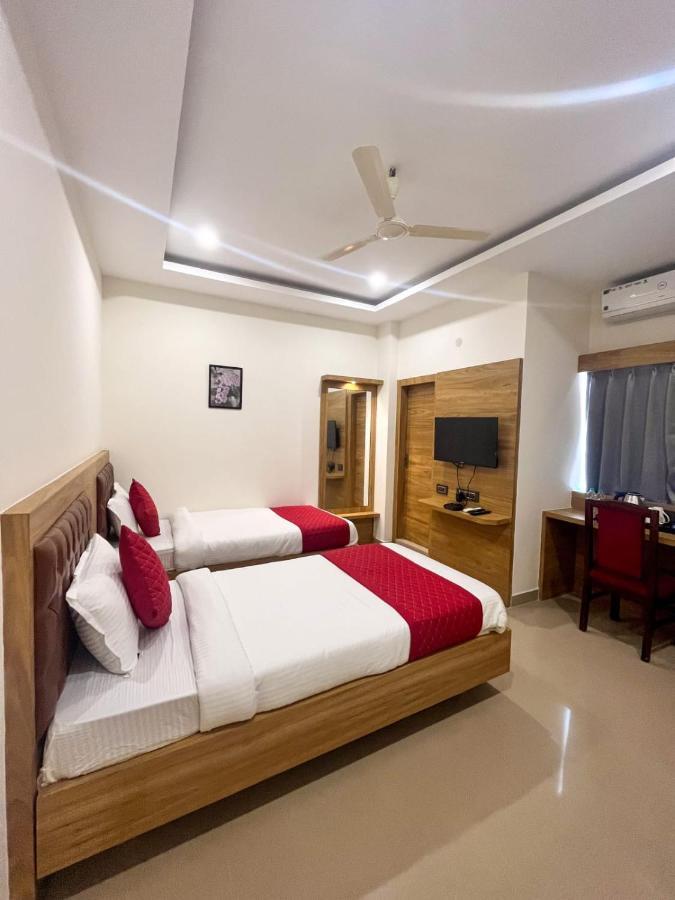 Air Valley Inn Guwahati Luaran gambar